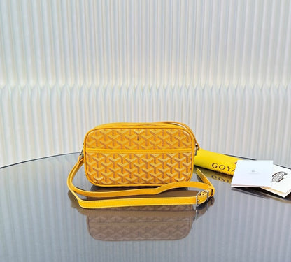 Goyard strap bag